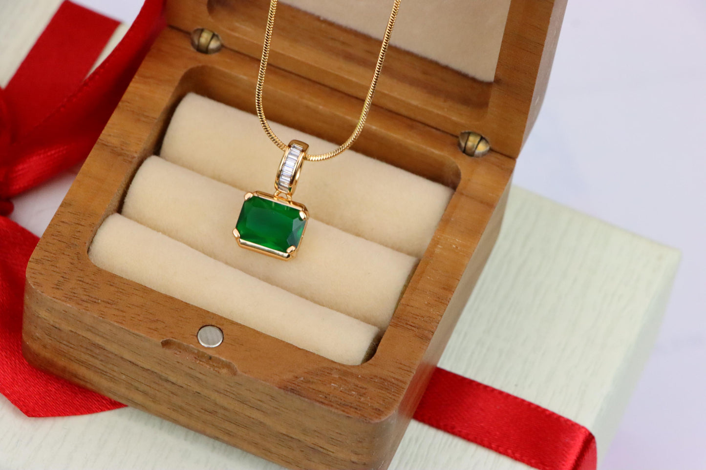 Elegant Green Emerald Cut Pendant with Baguette Detail Bail, XPPT1781 (2162-7)