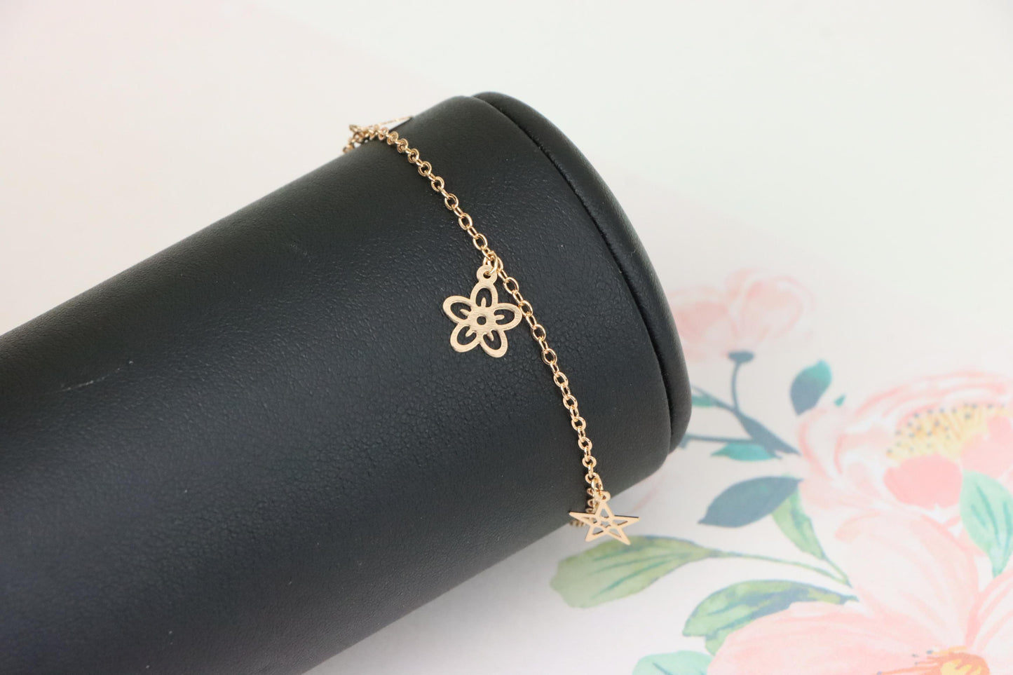 Chic Rose Gold Bracelet with Star & Flower Charms, XPBL1162 (2117-1)