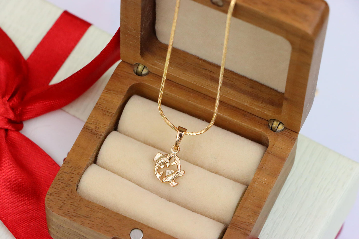 Pisces Zodiac Rose Gold Pendant Artistic Dual Fish Charm, XPPT1473 (2137-2)