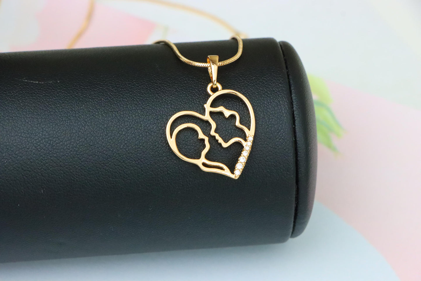 Heart Shaped Rose Gold Pendant with Mother and Child Silhouette, XPPT1476 (2137-5)
