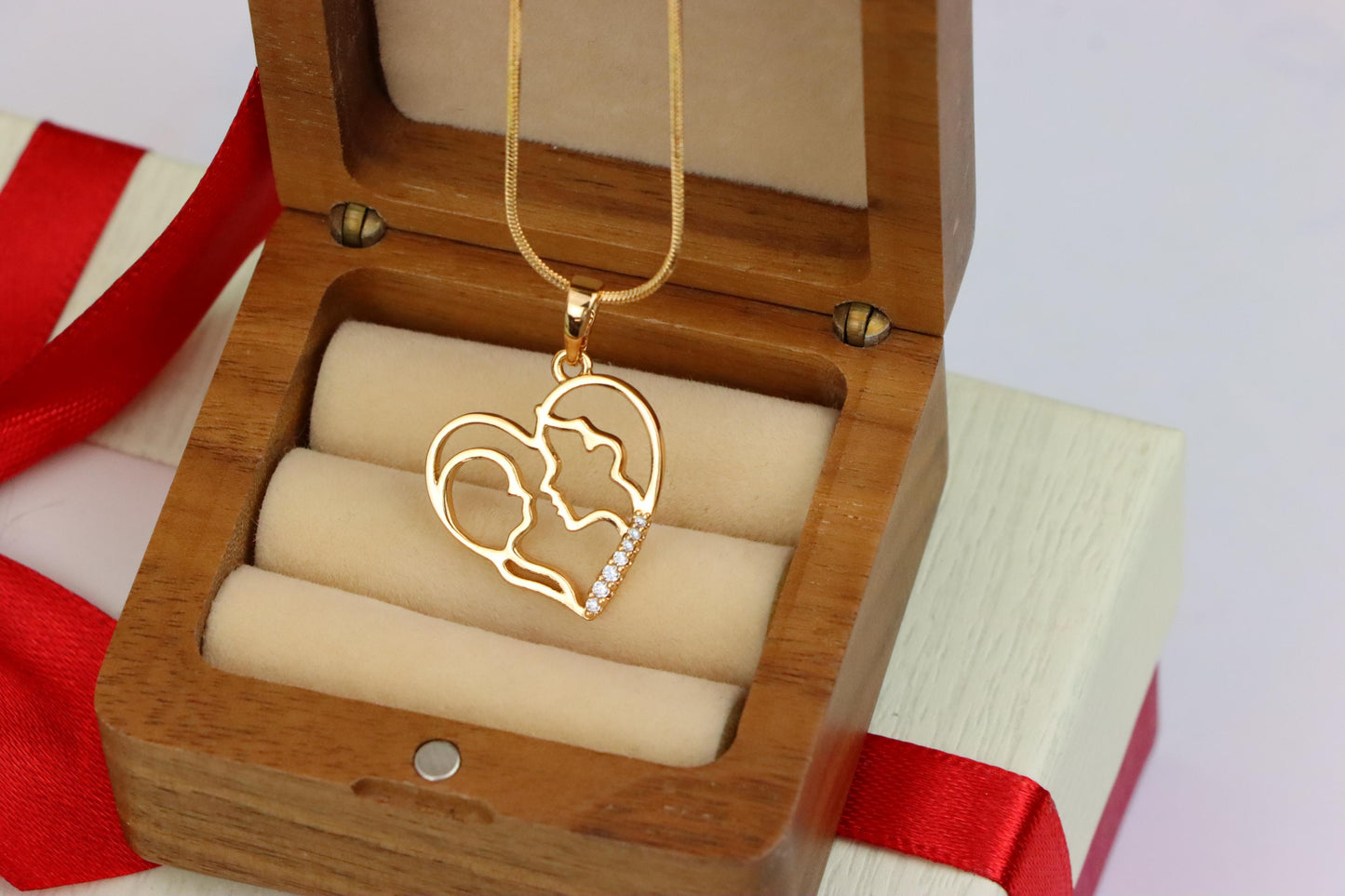 Heart Shaped Rose Gold Pendant with Mother and Child Silhouette, XPPT1476 (2137-5)