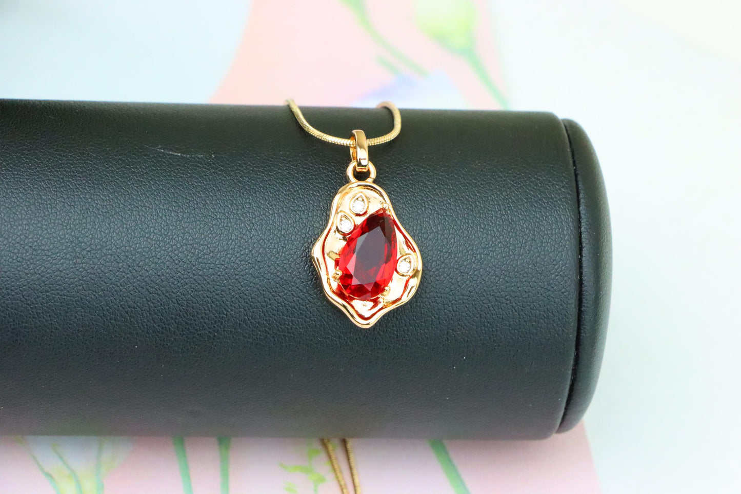 Elegant Red Teardrop Pendant with Gold Plated Irregular Frame, XPPT1729 (2162-9)