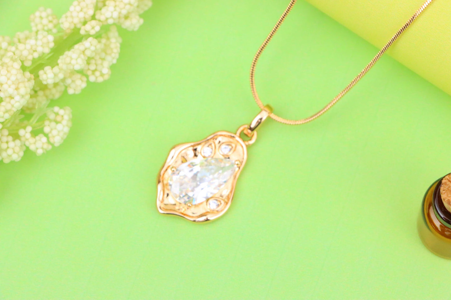 Elegant White Teardrop Pendant in Gold Plated Artistic Frame, XPPT1731 (2162-9)