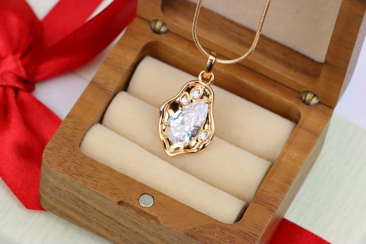 Elegant White Teardrop Pendant in Gold Plated Artistic Frame, XPPT1731 (2162-9)