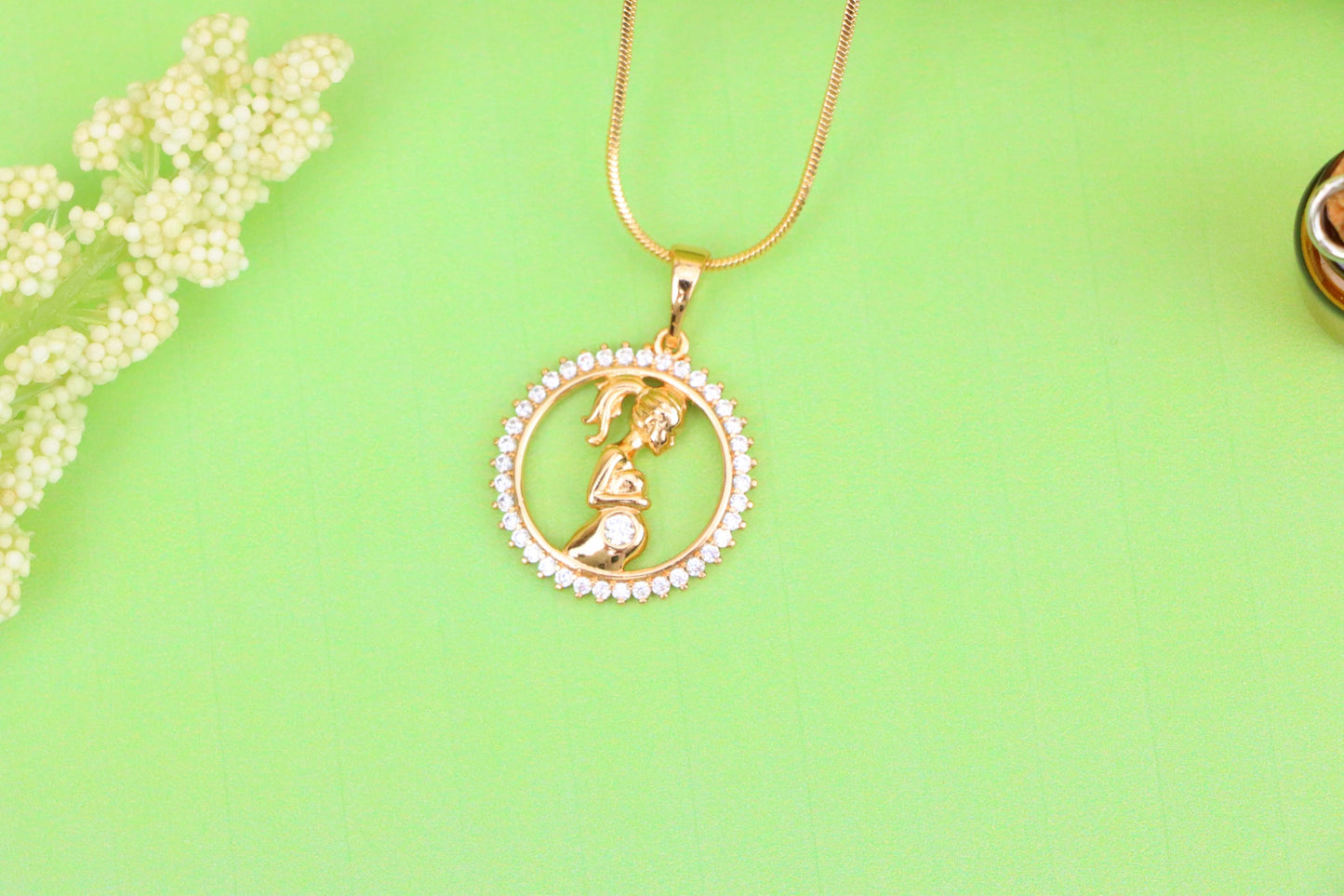 Rose Gold Pregnant Woman Pendant with Crystals in Circle Frame, XPPT1481 (2137-10)