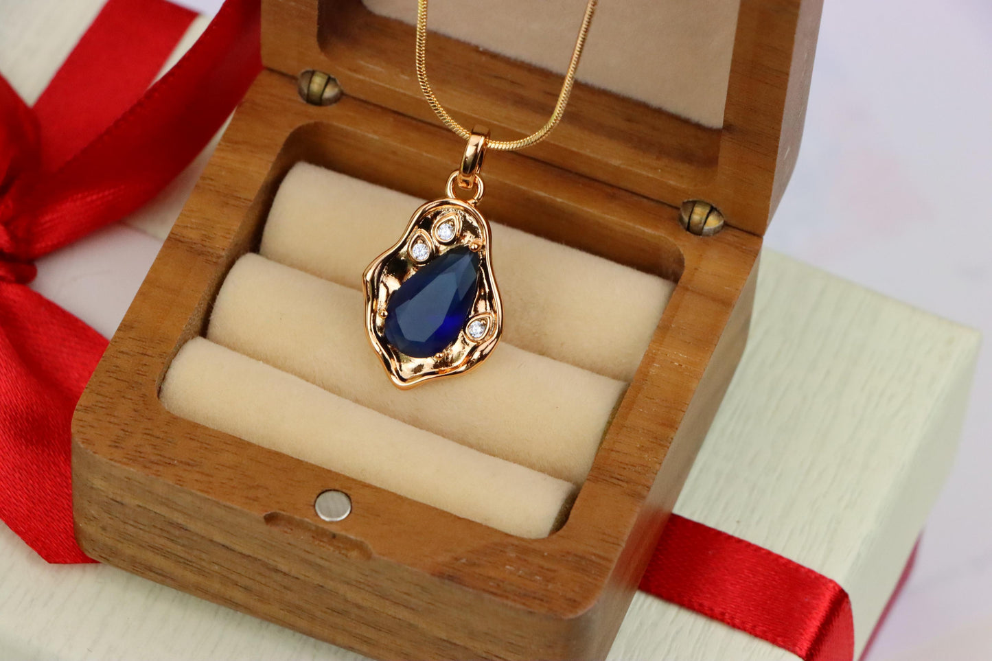 Royal Blue Teardrop Pendant with Gold Plated Frame, XPPT1733 (2162-9)
