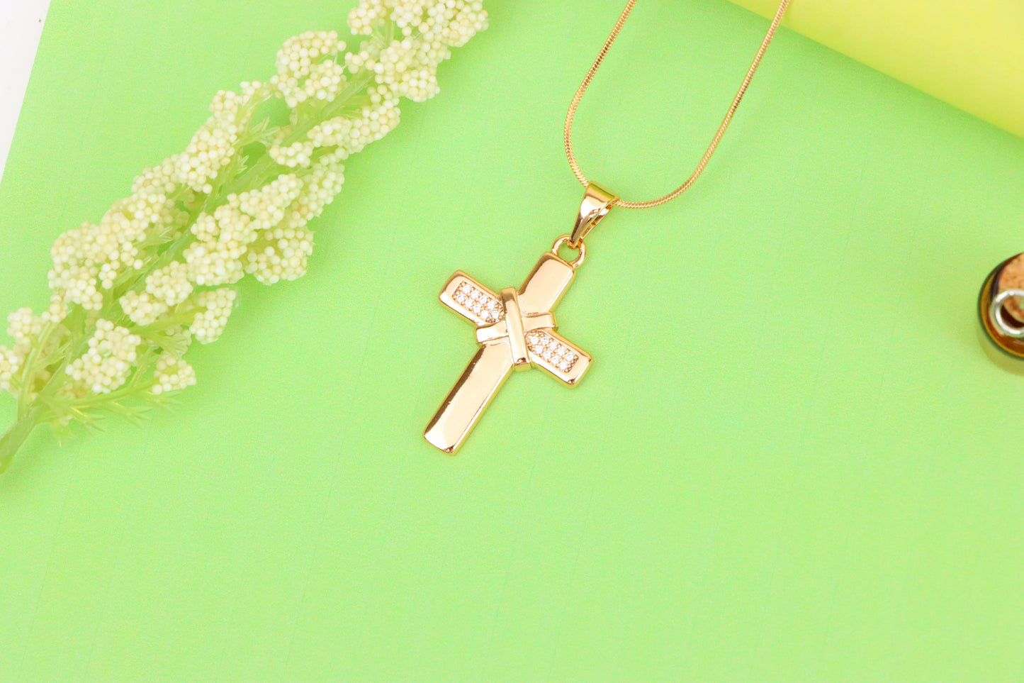 Rose Gold Cross Pendant with Crystal Detail and Polished Finish, XPPT1484 (2138-3)