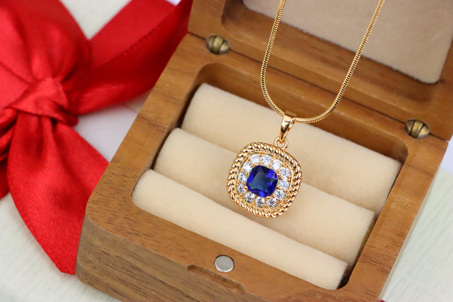 Elegant Blue Square Pendant with Sparkling Crystal Border, XPPT1664 (2163-1)