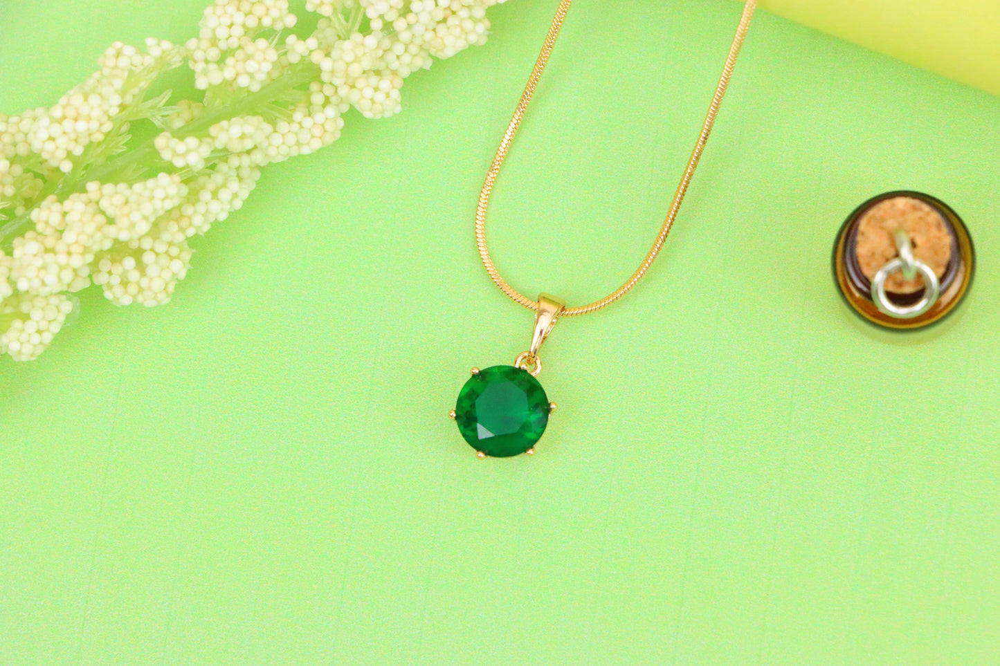 Deep Green Round Pendant in Rose Gold Setting with Prong Detail, XPPT1498 (2139-4)