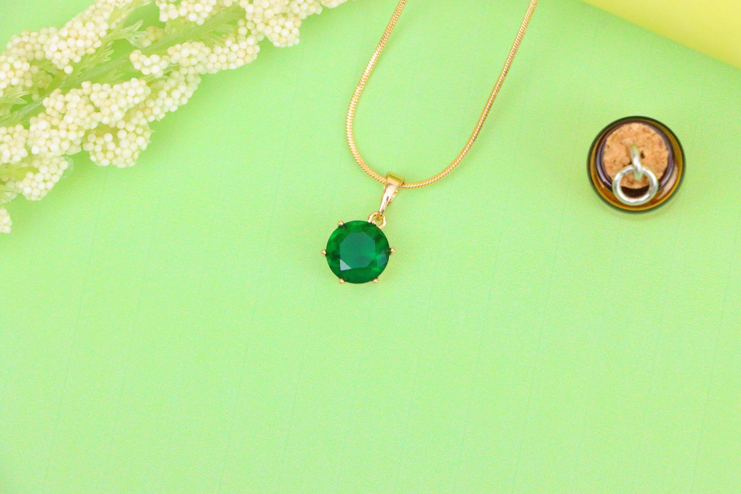 Deep Green Round Pendant in Rose Gold Setting with Prong Detail, XPPT1498 (2139-4)