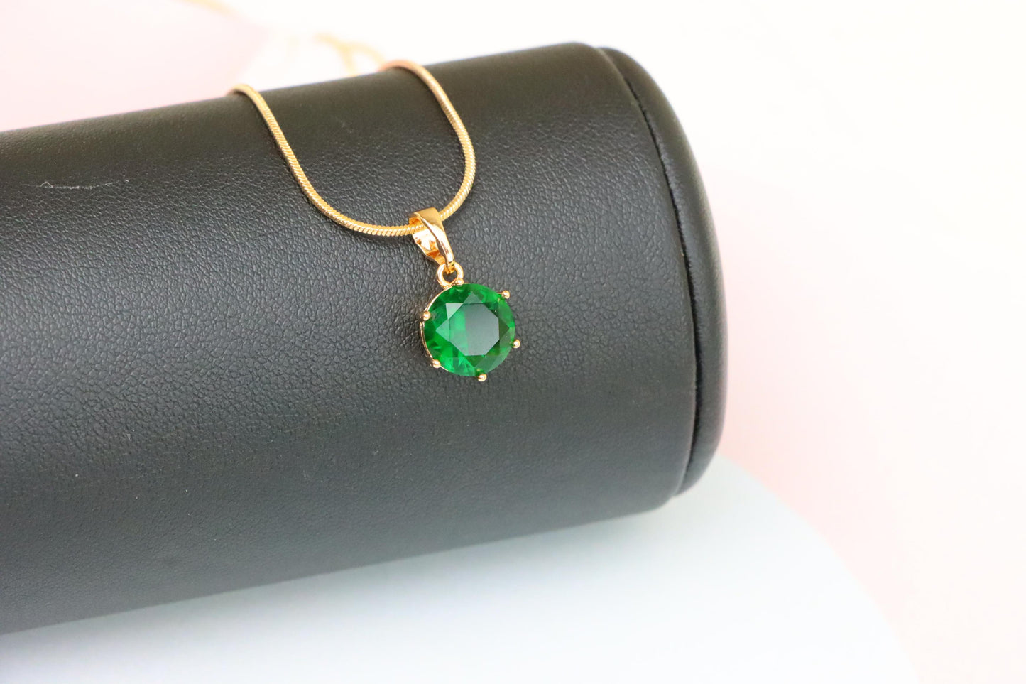 Deep Green Round Pendant in Rose Gold Setting with Prong Detail, XPPT1498 (2139-4)