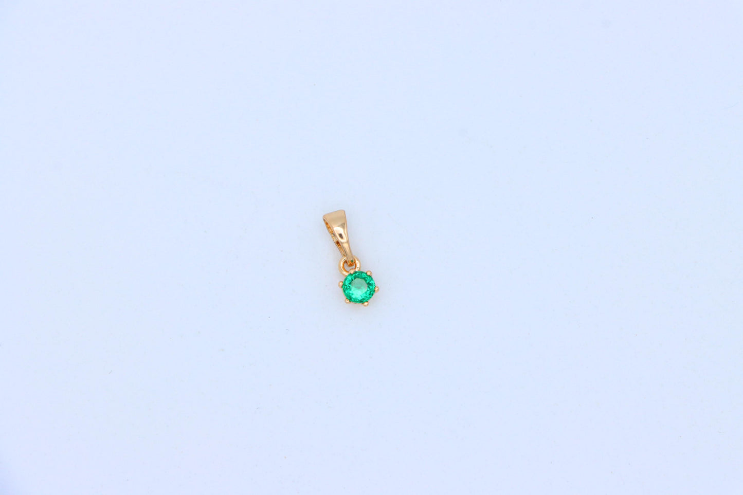Tiny Round Green Pendant in Gold Finish for Minimalist Style, XPPT1652 (2163-3)