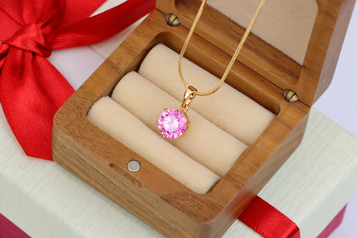 Pink Round Pendant in Rose Gold with Sparkling Faceted Stone, XPPT1499 (2139-4)