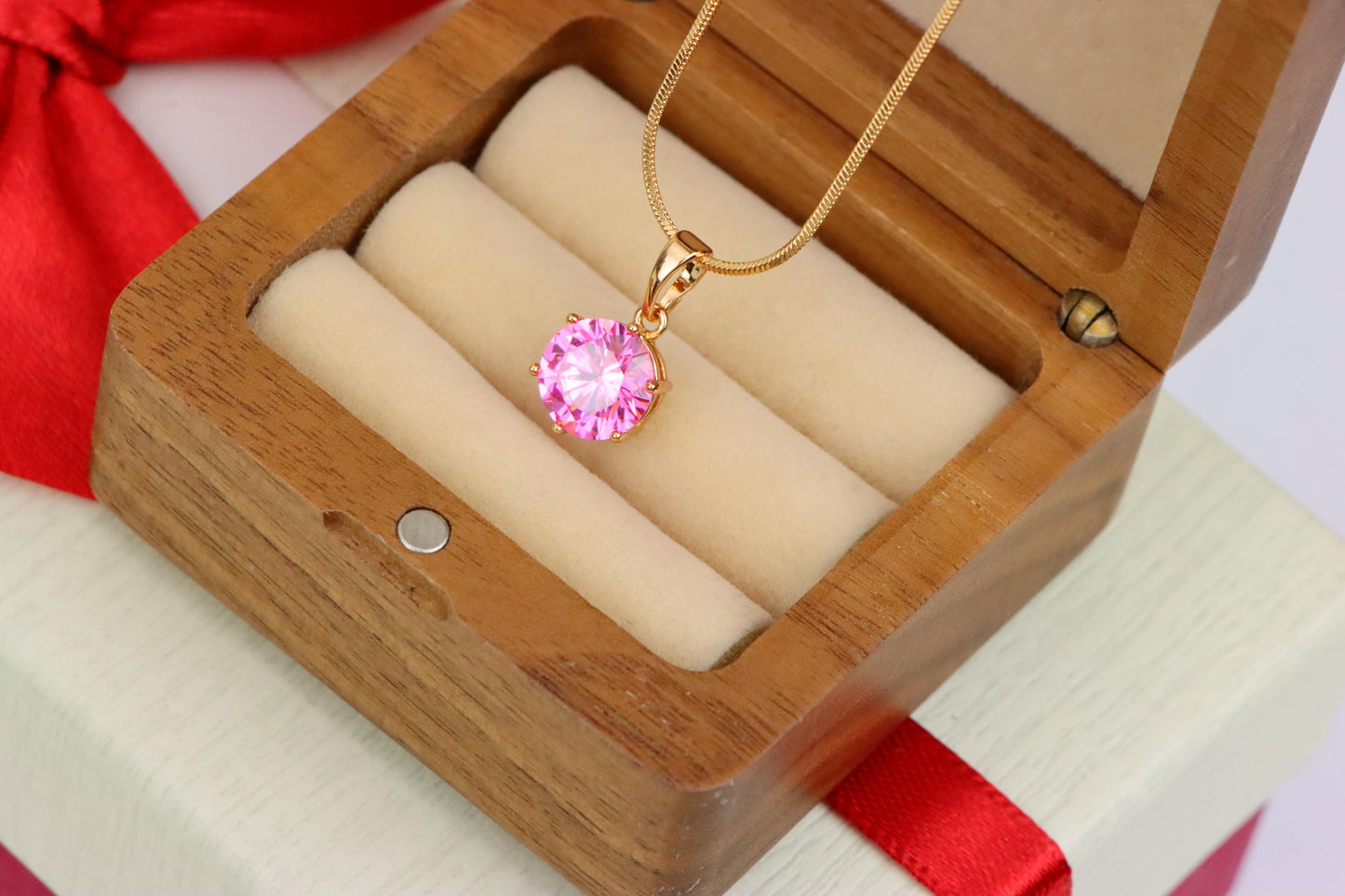 Pink Round Pendant in Rose Gold with Sparkling Faceted Stone, XPPT1499 (2139-4)
