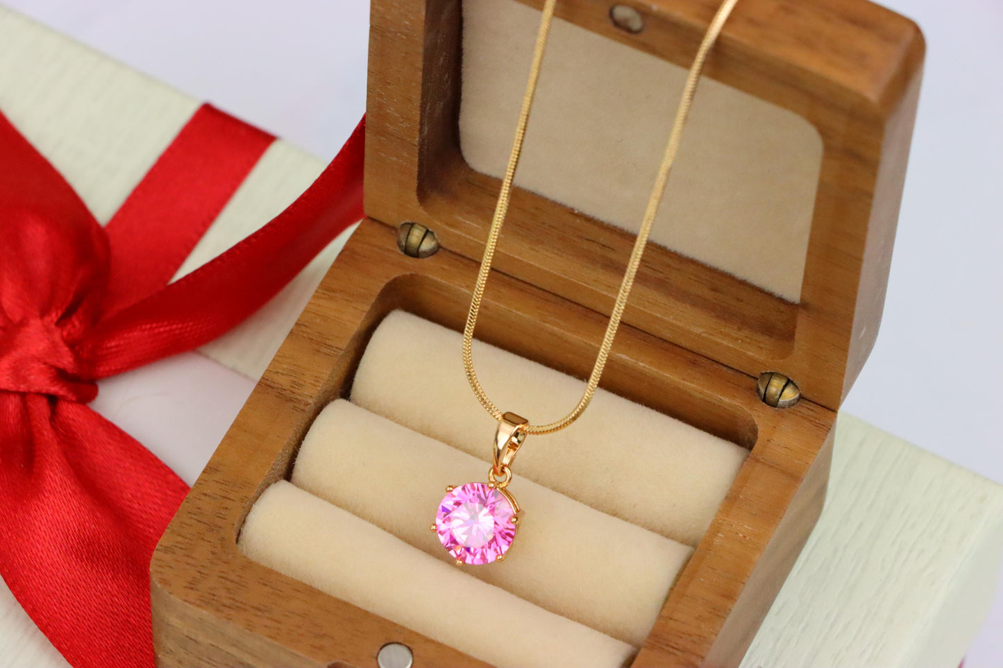 Pink Round Pendant in Rose Gold with Sparkling Faceted Stone, XPPT1499 (2139-4)