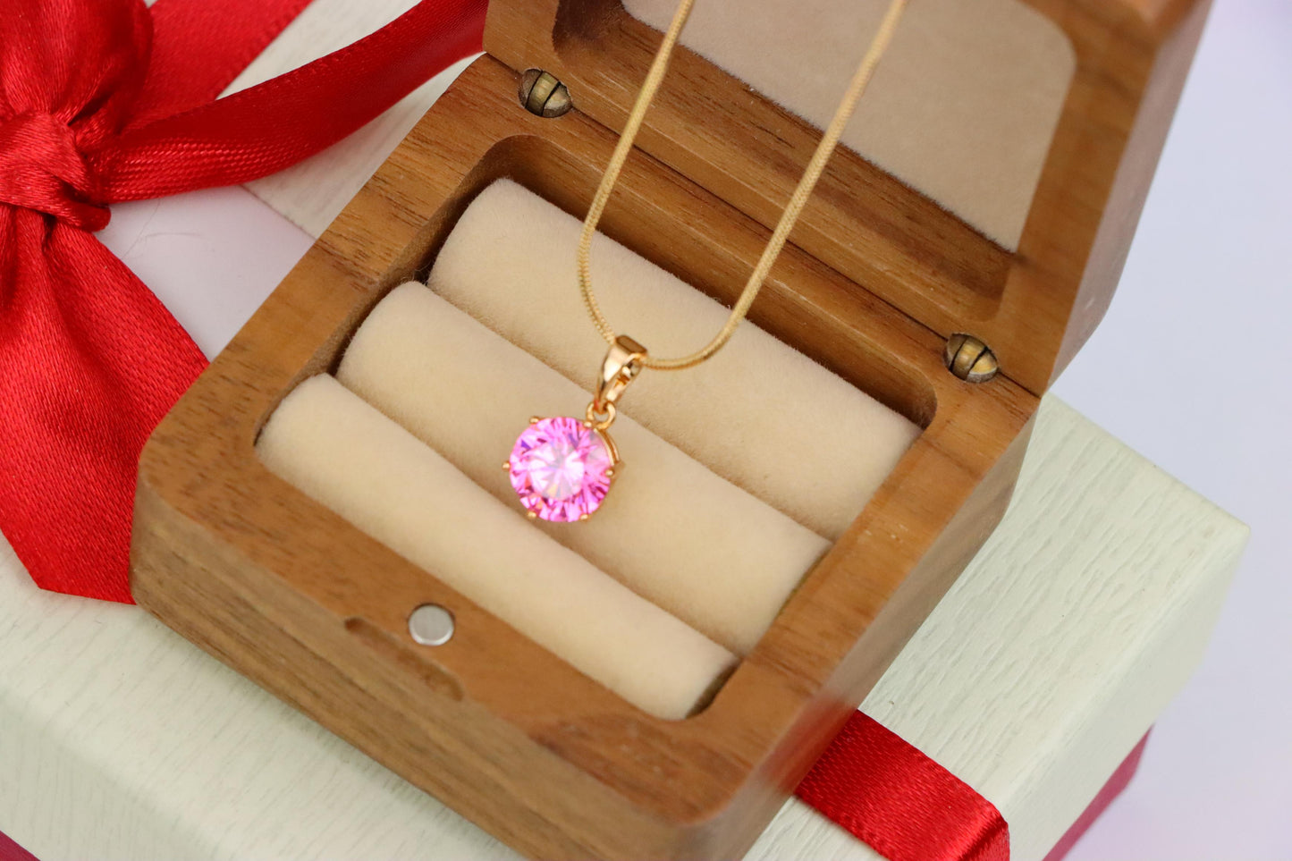 Pink Round Pendant in Rose Gold with Sparkling Faceted Stone, XPPT1499 (2139-4)