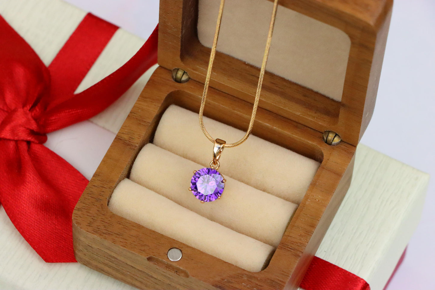 Royal Purple Round Pendant in Rose Gold with Brilliant Faceting, XPPT1500 (2139-4)