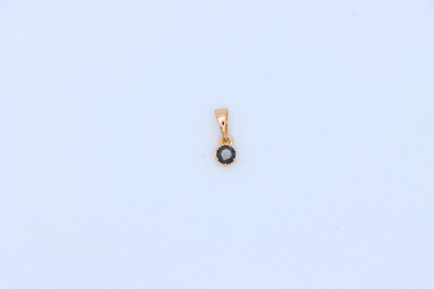Minimalist Black Round Pendant in Gold Finish for Everyday Wear, XPPT1656 (2163-2)