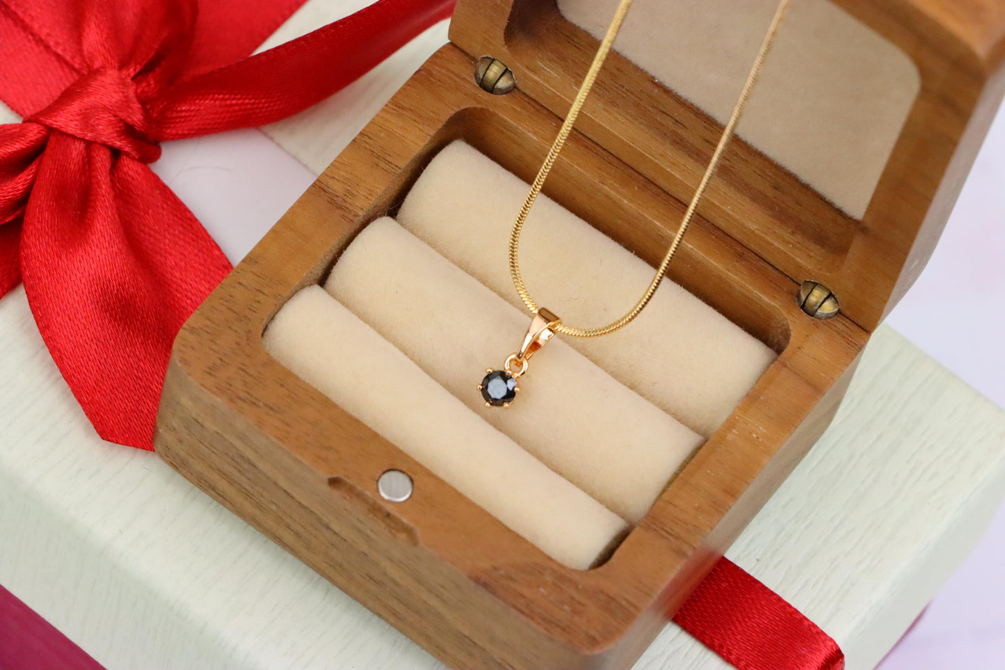 Minimalist Black Round Pendant in Gold Finish for Everyday Wear, XPPT1656 (2163-2)