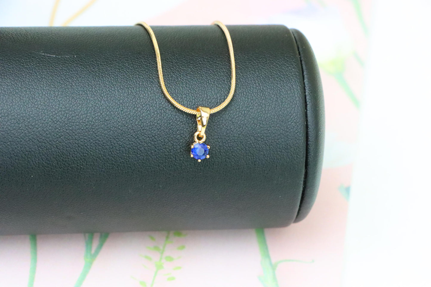 Tiny Round Blue Pendant in Gold Finish for Delicate Everyday Style, XPPT1657 (2163-2)