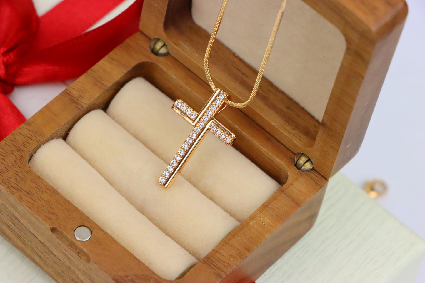 Rose Gold Cross Pendant with White Crystals in Minimalist Design, XPPT1505 (2139-8)