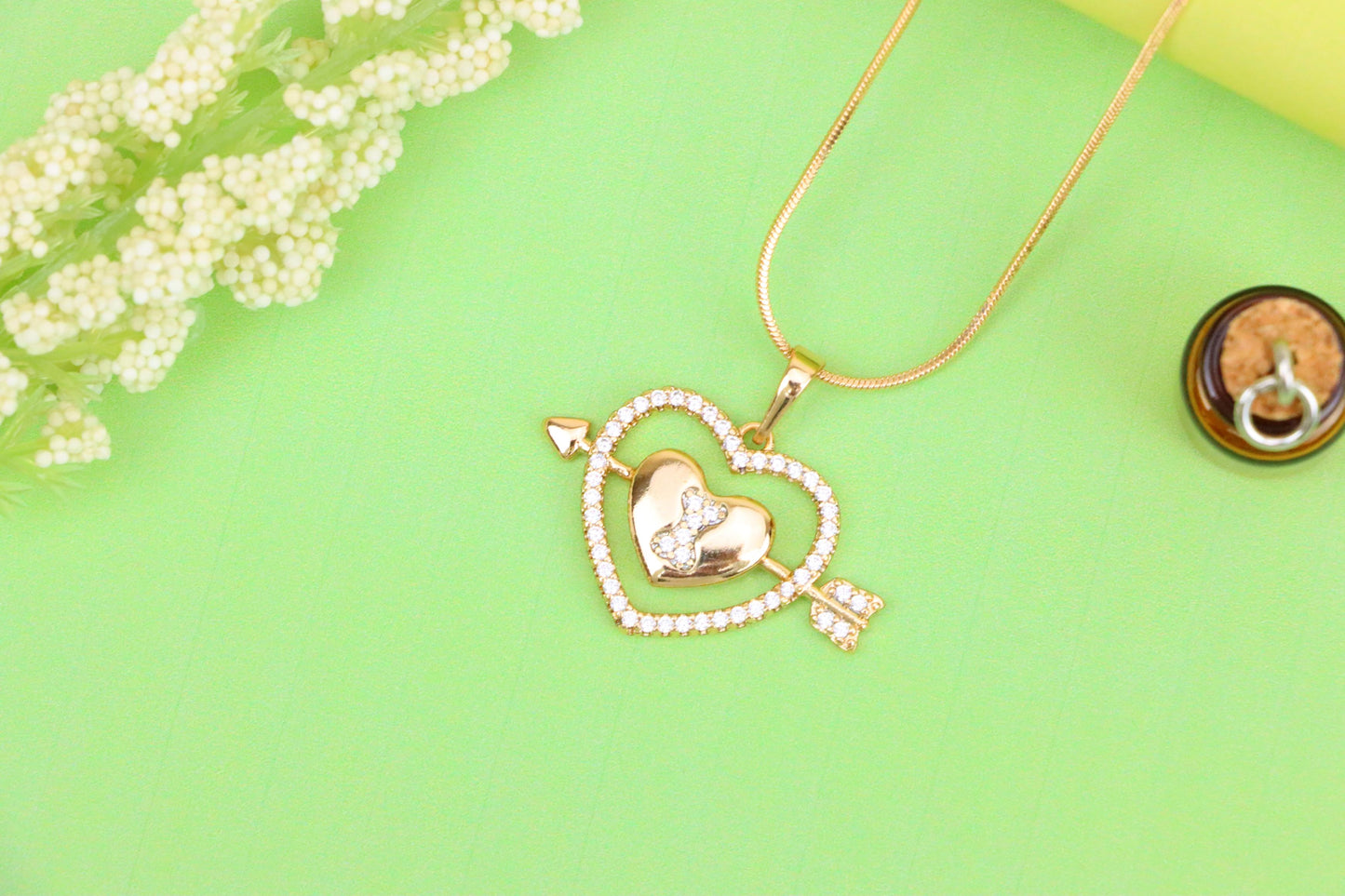 Rose Gold Heart Pendant with Arrow and Sparkling Bear Design, XPPT1510 (2140-3)
