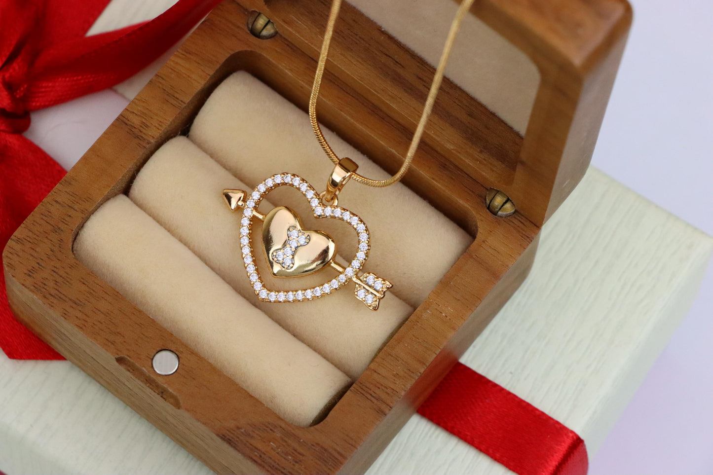 Rose Gold Heart Pendant with Arrow and Sparkling Bear Design, XPPT1510 (2140-3)