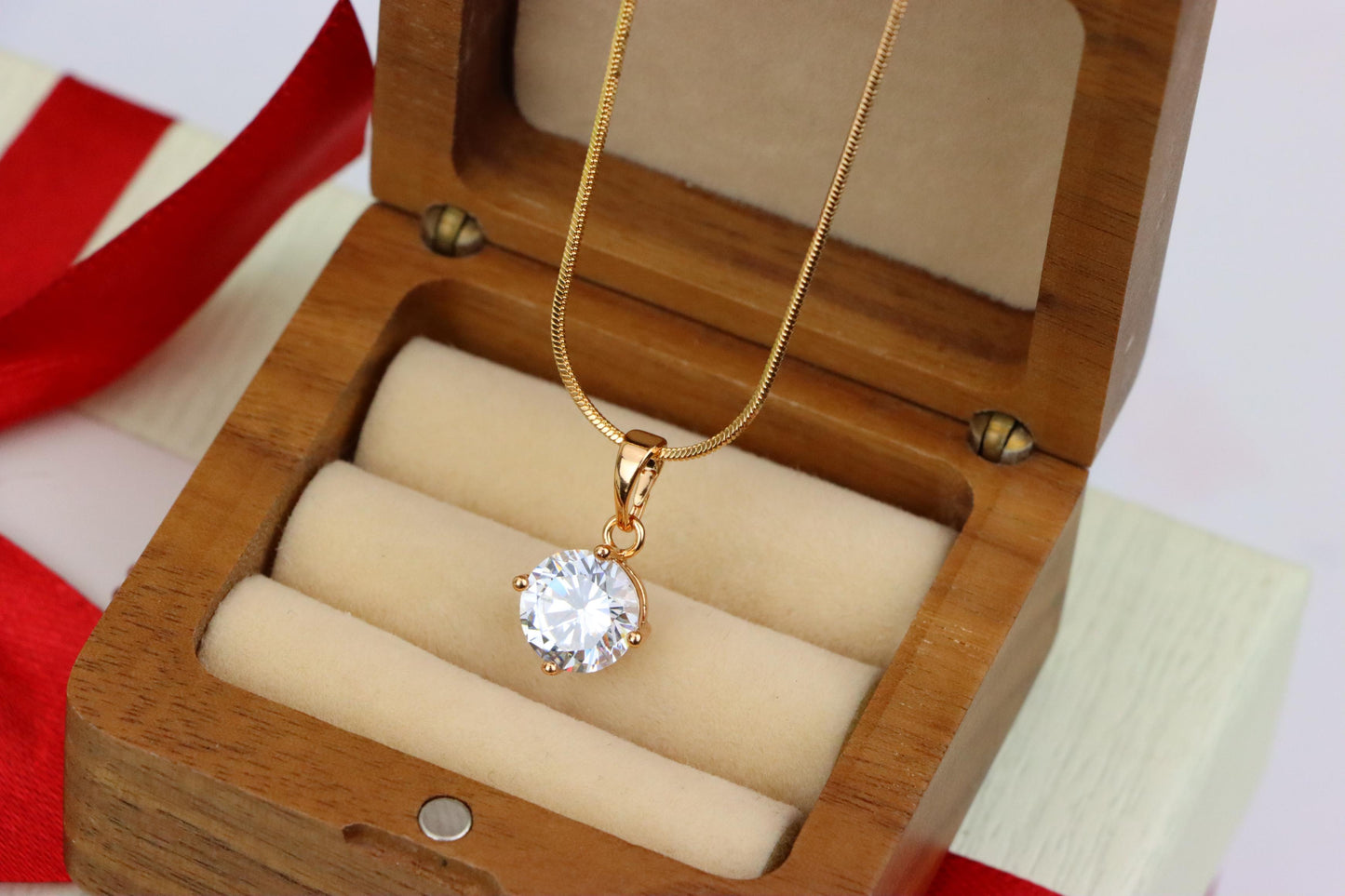 Elegant Round White Pendant in Gold Plated Brass for Women, XPPT1666 (2164-1)