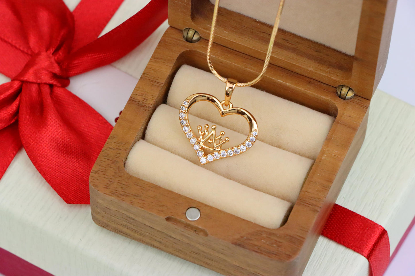 Heart-Shaped Rose Gold Pendant with Crown Design and CZ Stones, XPPT1517 (2140-10)