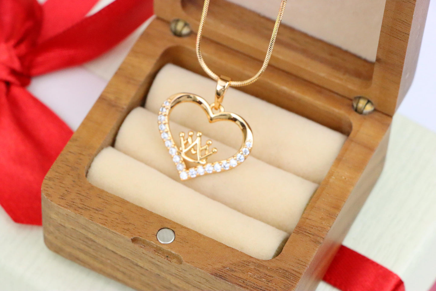 Heart-Shaped Rose Gold Pendant with Crown Design and CZ Stones, XPPT1517 (2140-10)