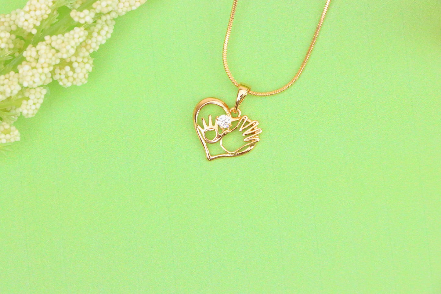 Heart Shaped Rose Gold Pendant with Mother & Child Hand Design, XPPT1521 (2141-4)