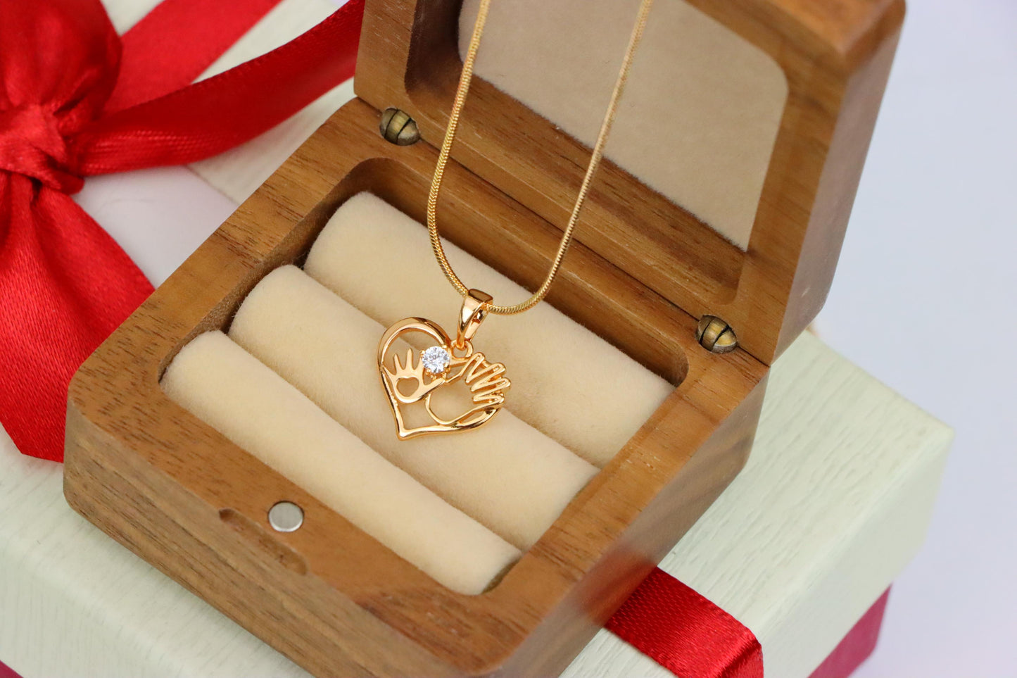Heart Shaped Rose Gold Pendant with Mother & Child Hand Design, XPPT1521 (2141-4)
