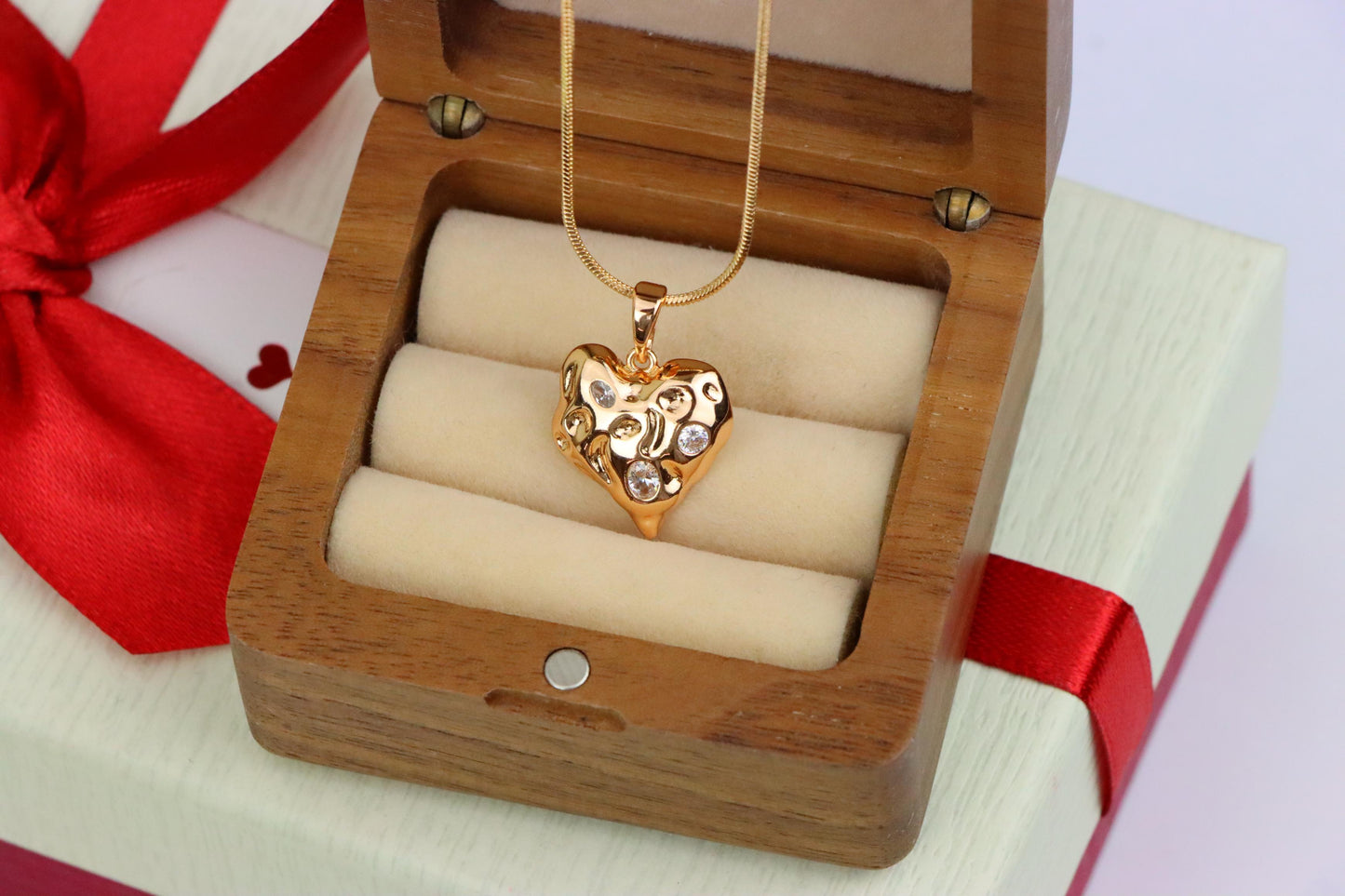 Textured Rose Gold Heart Pendant with Sparkling Crystal Accents, XPPT1522 (2141-5)