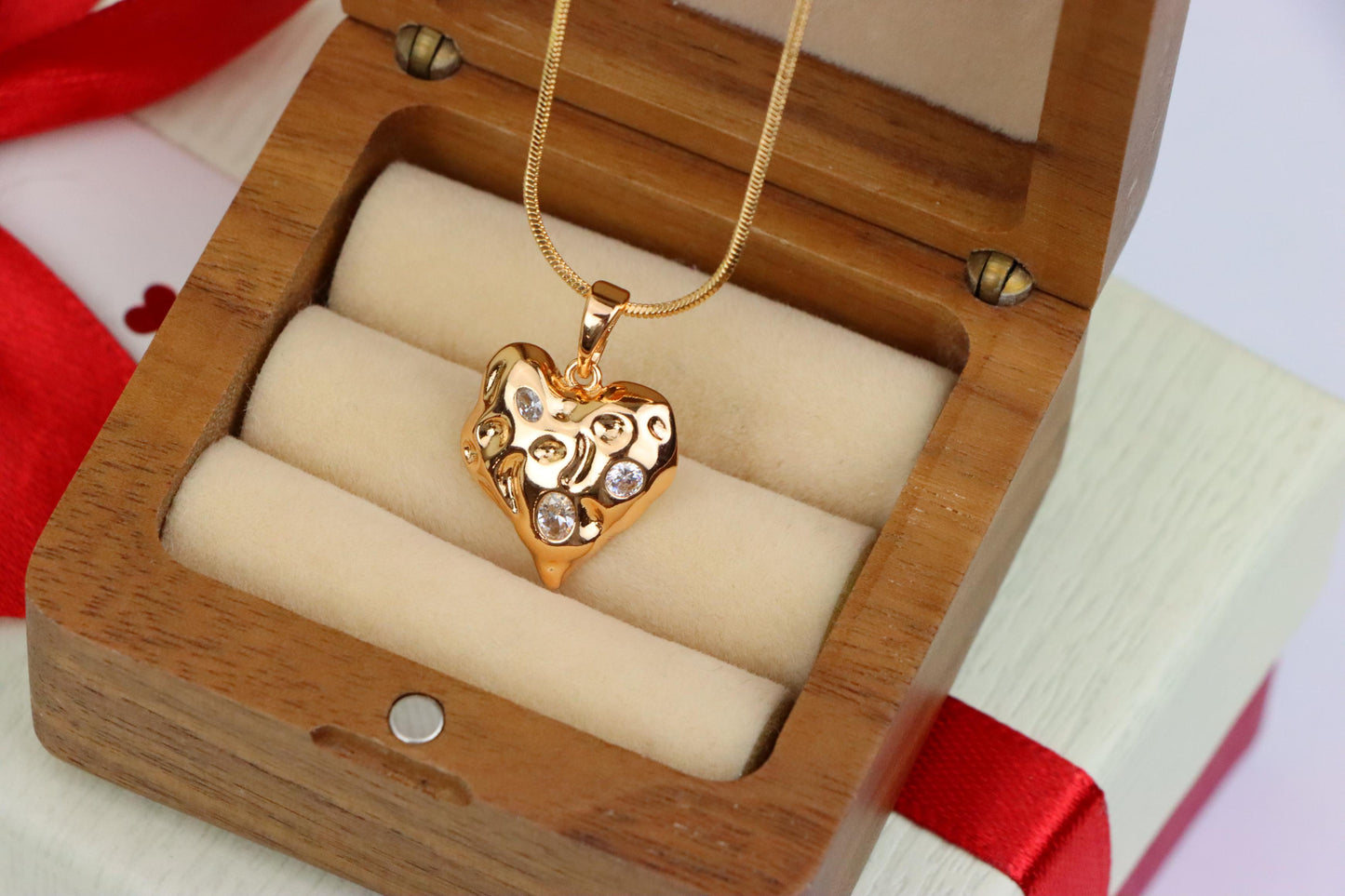 Textured Rose Gold Heart Pendant with Sparkling Crystal Accents, XPPT1522 (2141-5)