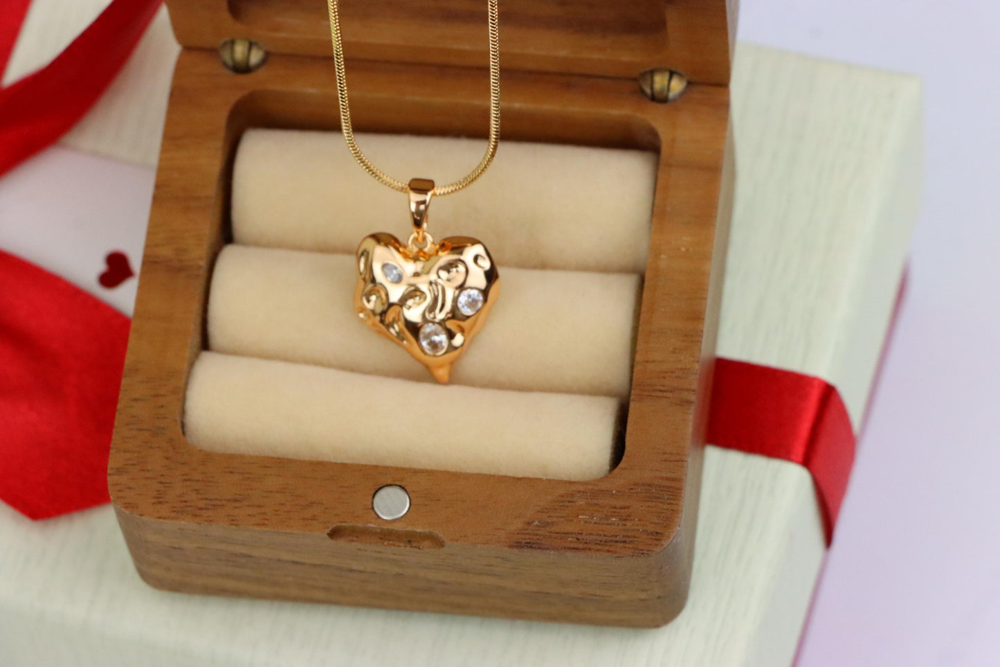 Textured Rose Gold Heart Pendant with Sparkling Crystal Accents, XPPT1522 (2141-5)