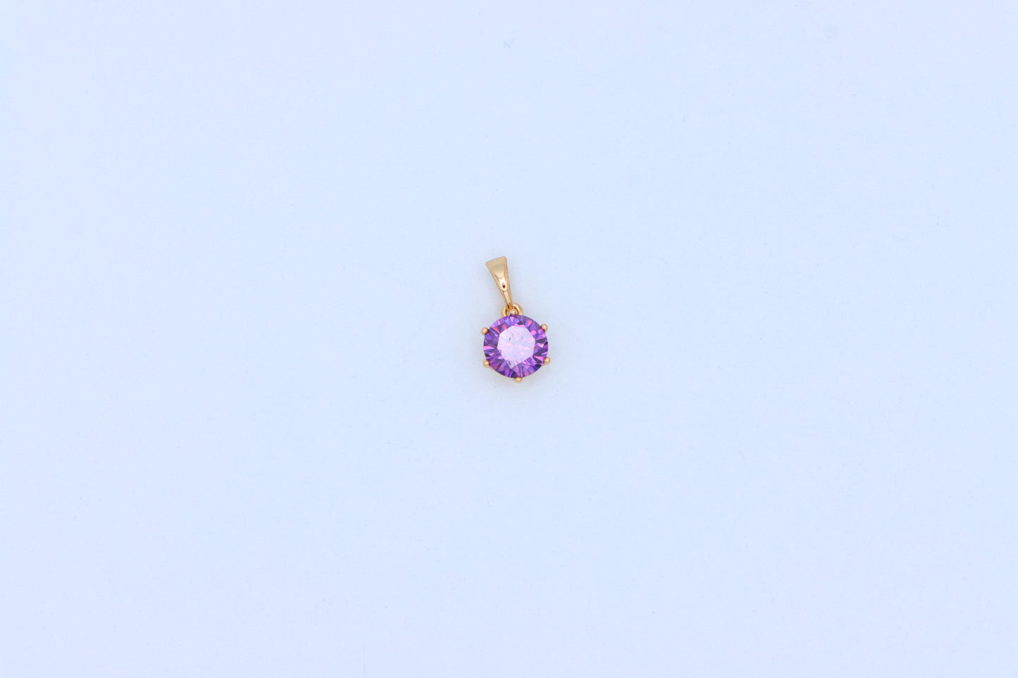 Radiant Purple Round Pendant with Gold Plating for Elegant Style, XPPT1672 (2164-2)