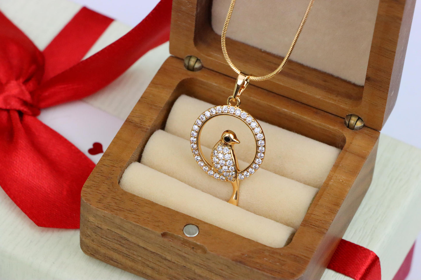 Rose Gold Bird Pendant with Sparkling Crystals in Circular Frame, XPPT1525 (2141-8)