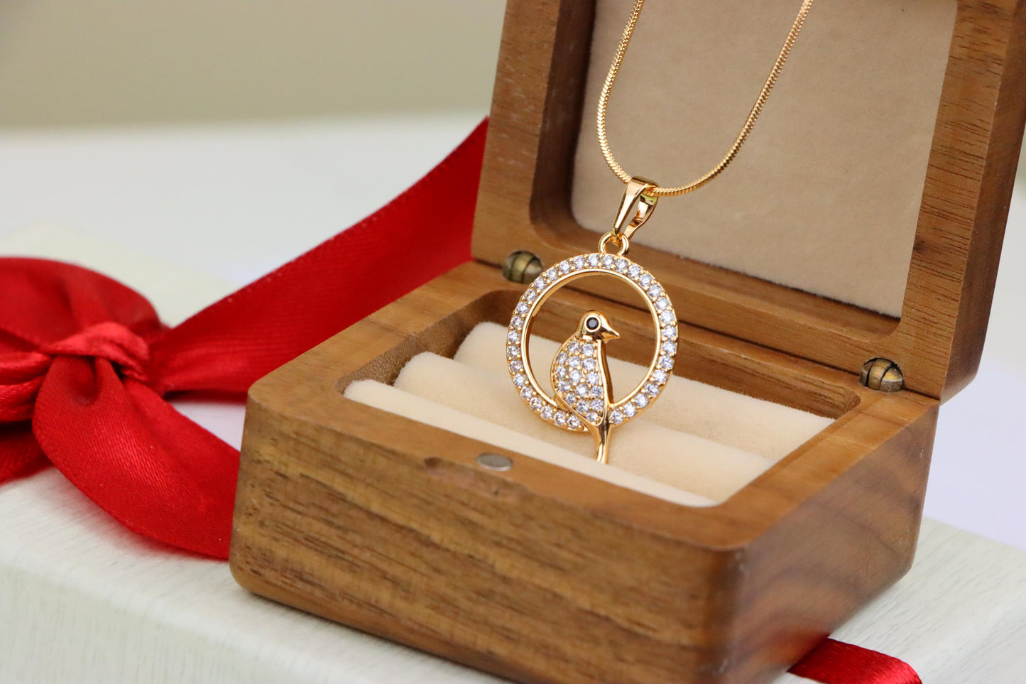 Rose Gold Bird Pendant with Sparkling Crystals in Circular Frame, XPPT1525 (2141-8)