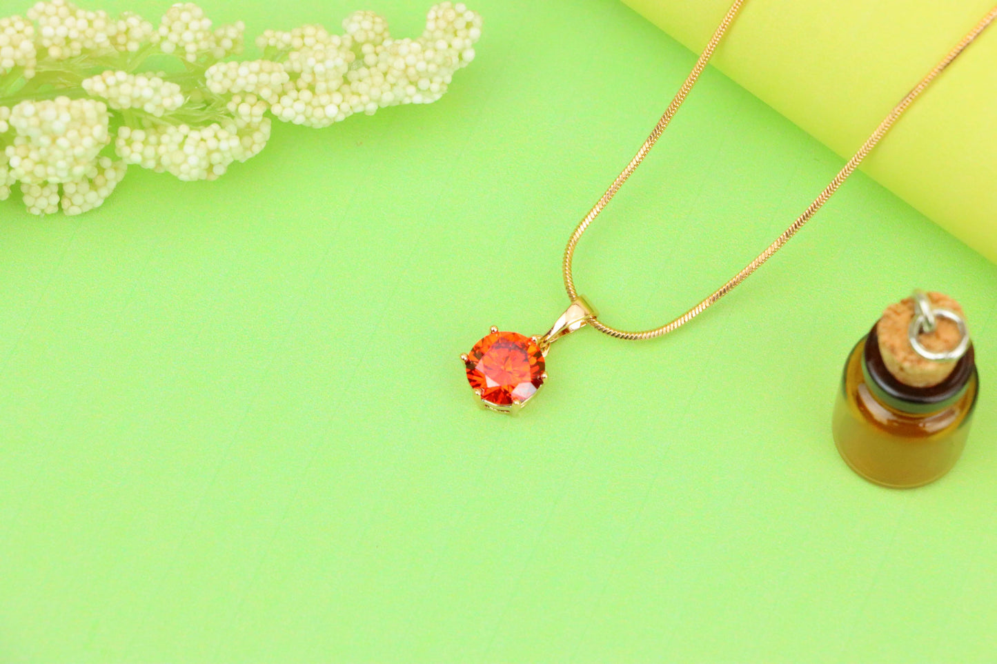 Fiery Red Round Pendant in Gold Plating with Elegant Minimal Look, XPPT1676 (2164-2)