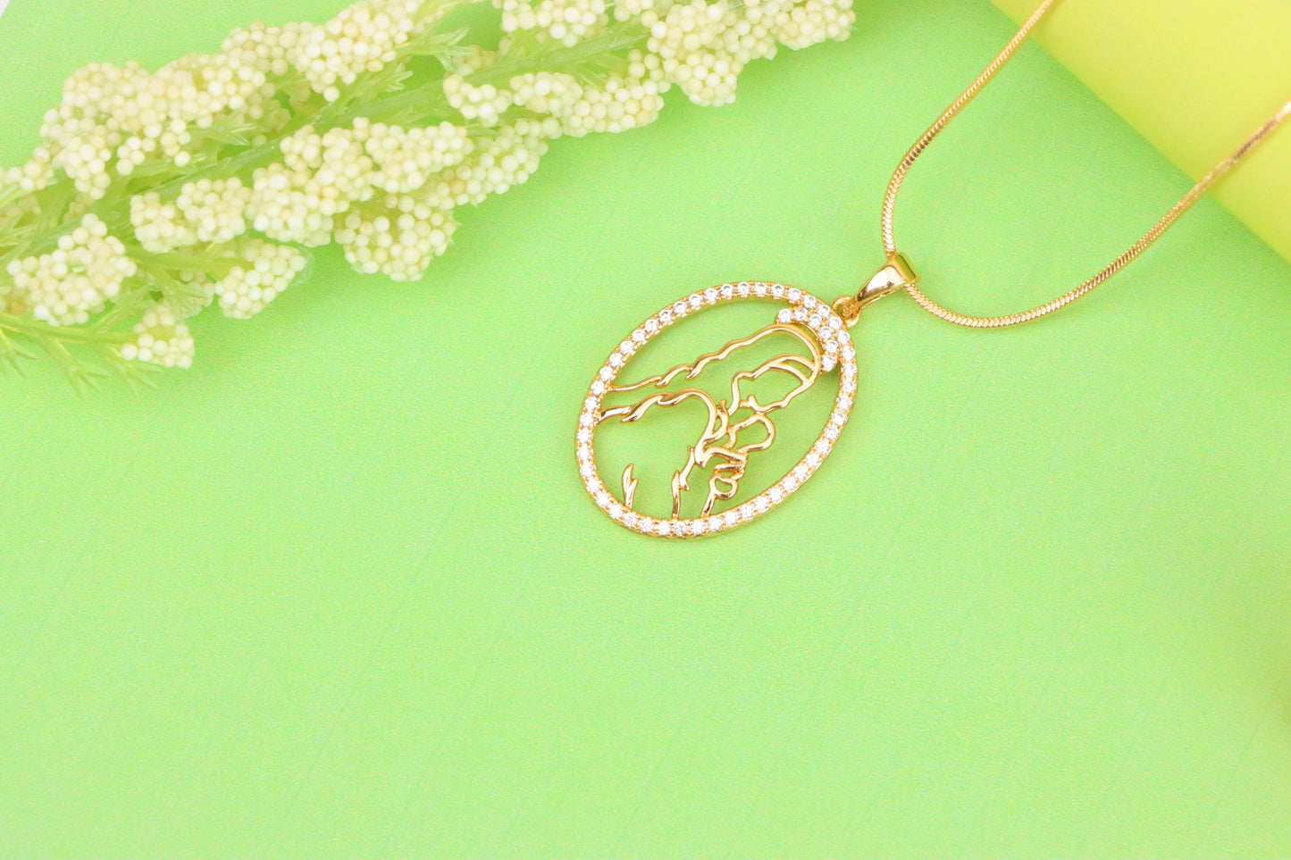 Elegant Rose Gold Oval Pendant with Mother and Child Silhouette, XPPT1530 (2142-3)