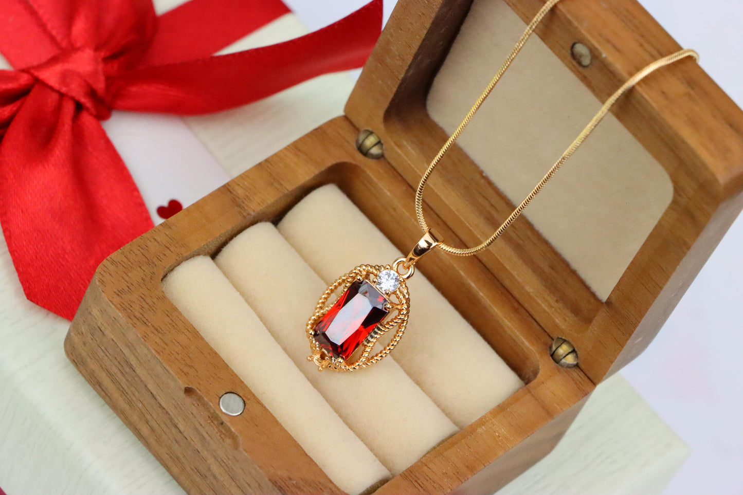 Elegant Red Rectangle Pendant with Gold Rope Frame & White Accent, XPPT1679 (2164-3)