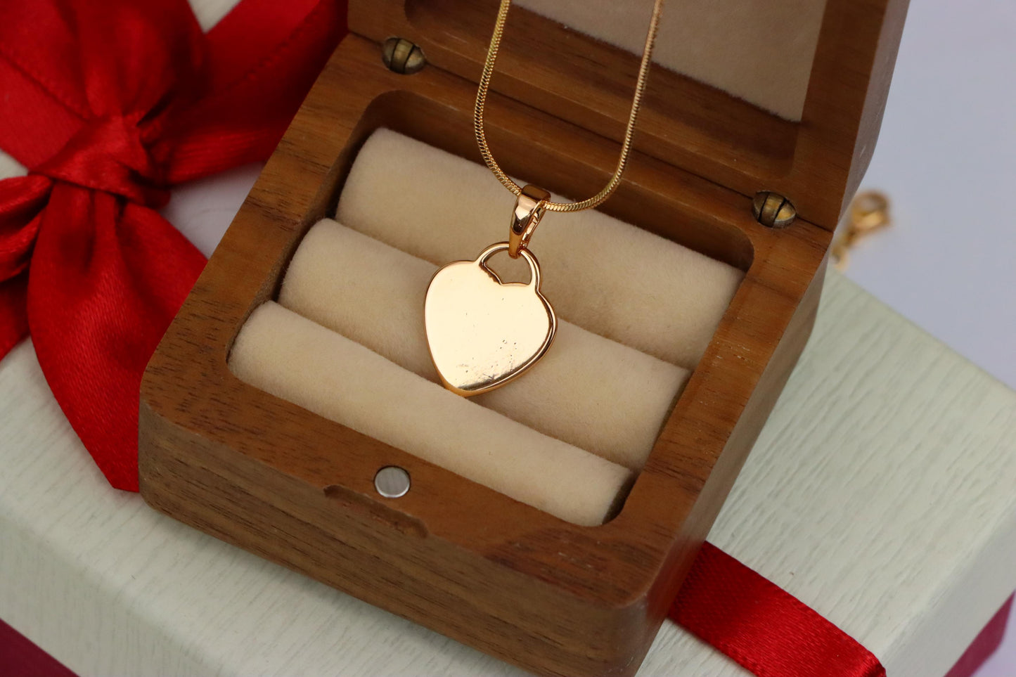 Minimalist Heart Shaped Rose Gold Pendant with Polished Finish, XPPT1533 (2142-6)