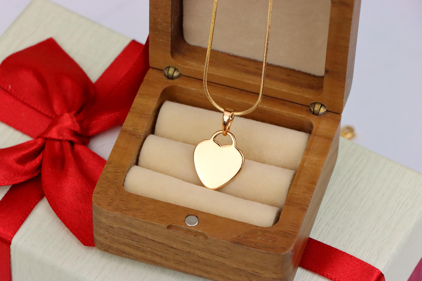 Minimalist Heart Shaped Rose Gold Pendant with Polished Finish, XPPT1533 (2142-6)