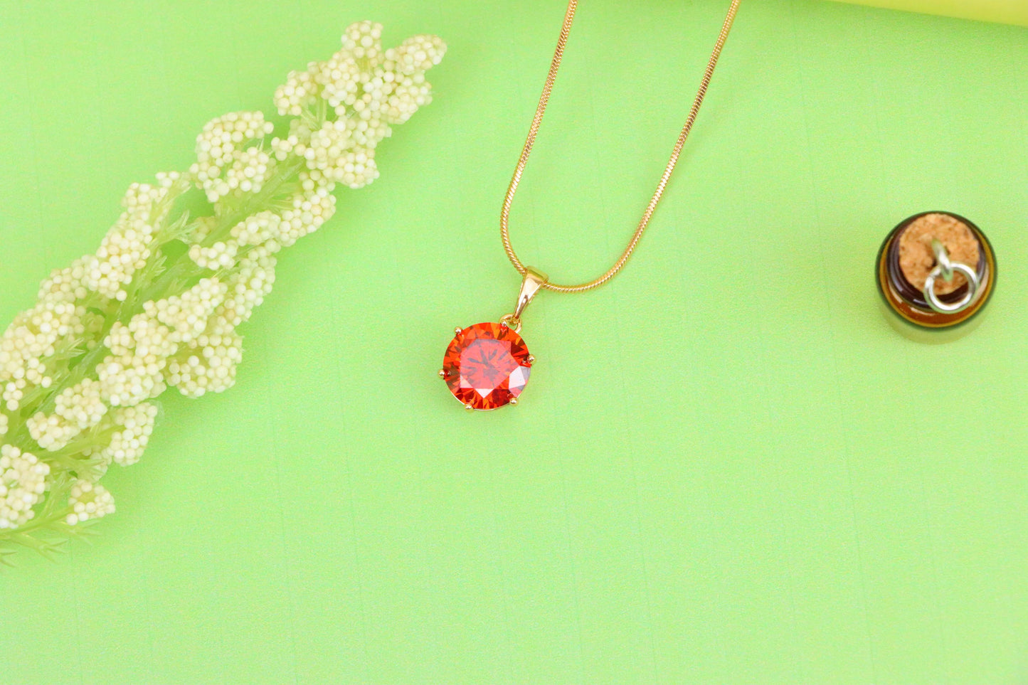 Brilliant Round Red Stone Rose Gold Pendant for Elegant Style, XPPT1534 (2142-7)