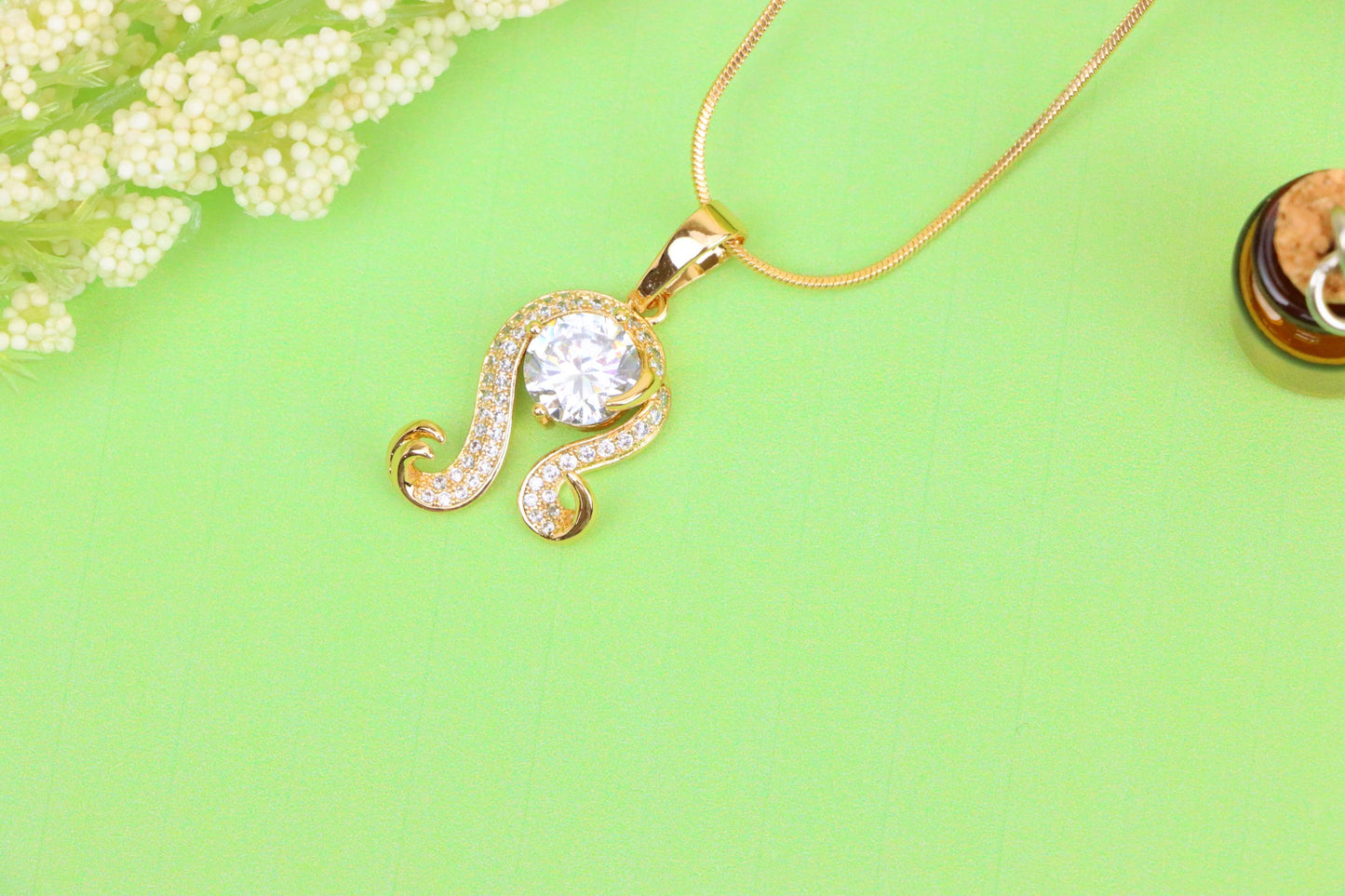 Rose Gold Leo Zodiac Pendant with Sparkling CZ Centerpiece, XPPT1541 (2143-2)