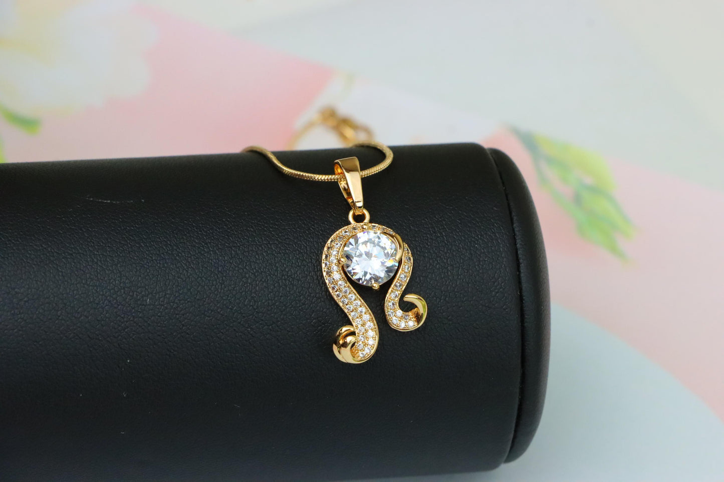 Rose Gold Leo Zodiac Pendant with Sparkling CZ Centerpiece, XPPT1541 (2143-2)