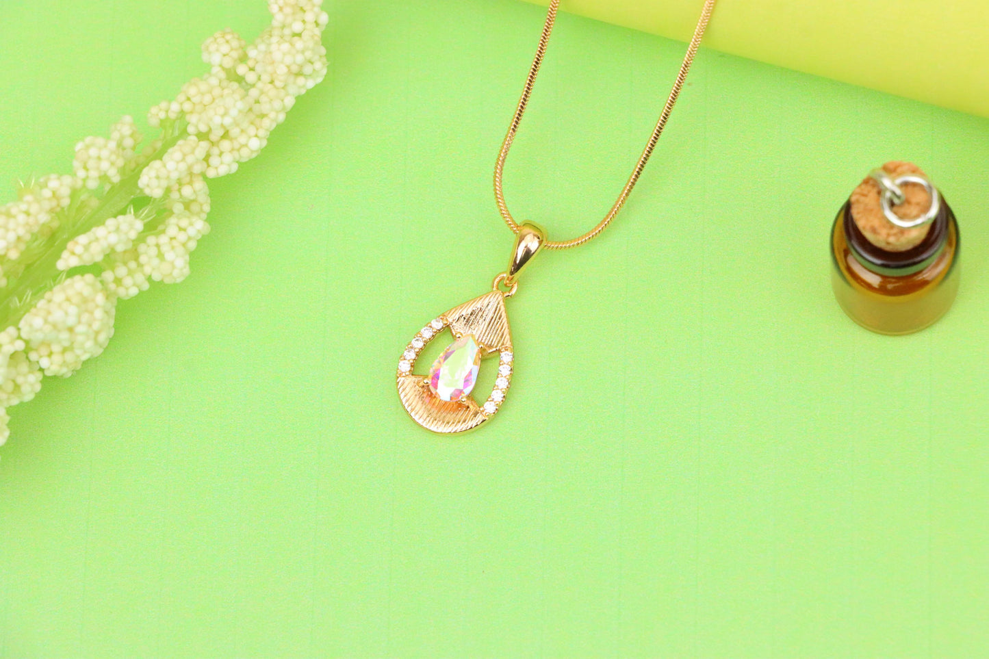 Teardrop Pendant with White Rainbow Stone and Gold Frame Design, XPPT1686 (2164-4)