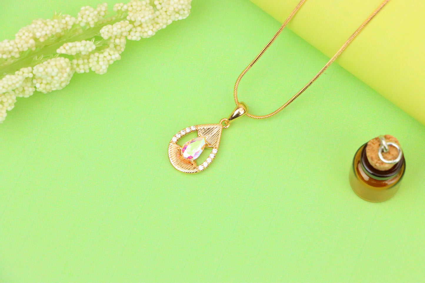 Teardrop Pendant with White Rainbow Stone and Gold Frame Design, XPPT1686 (2164-4)