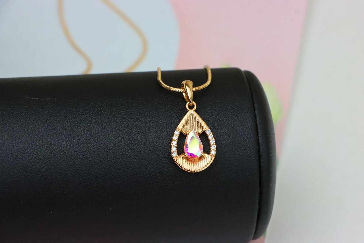Teardrop Pendant with White Rainbow Stone and Gold Frame Design, XPPT1686 (2164-4)