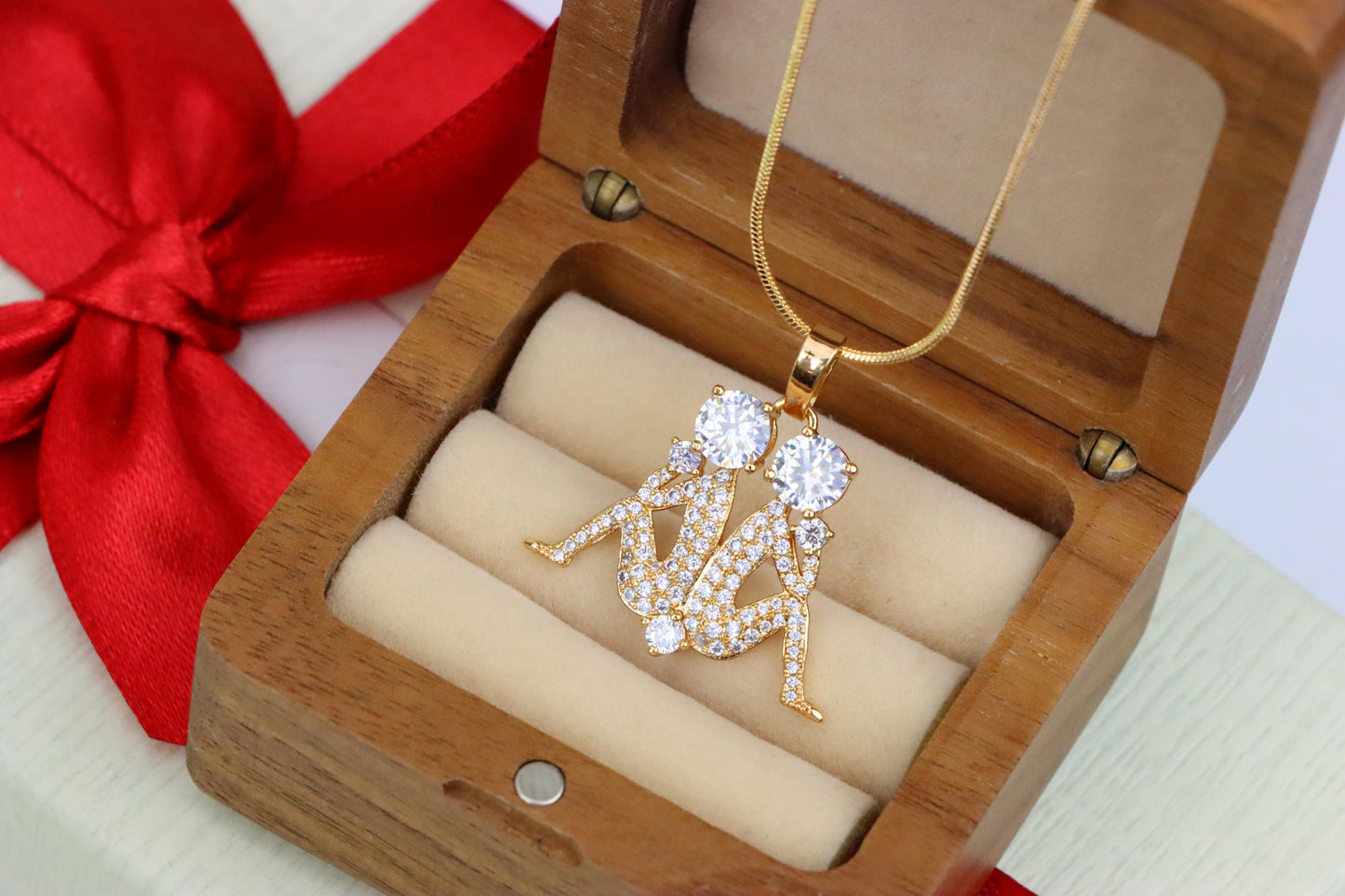 Gemini Zodiac Rose Gold Pendant with Twin Sparkling CZ Accents, XPPT1543 (2143-2)